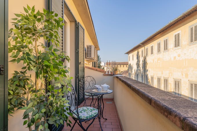 Florentine Elegance