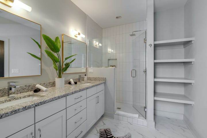 Bathroom photo