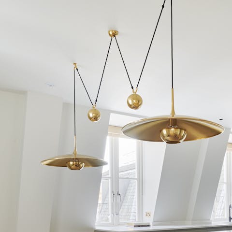 The modern pendant light fixtures