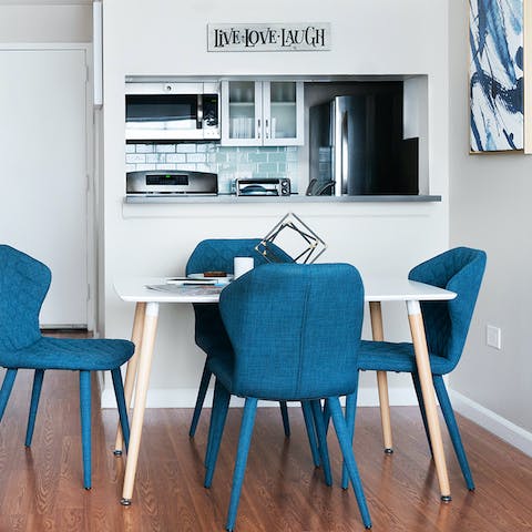 Serve up an American breakfast of coffee and pancakes through the hatch in the kitchen