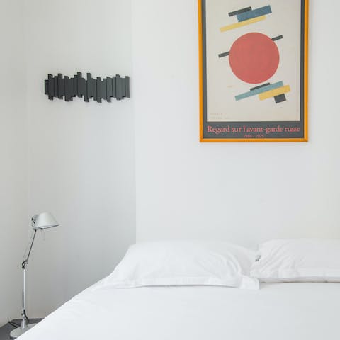 Minimalist bedrooms filled with light