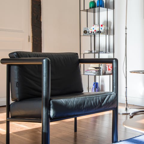 Brutalist armchair in black leather