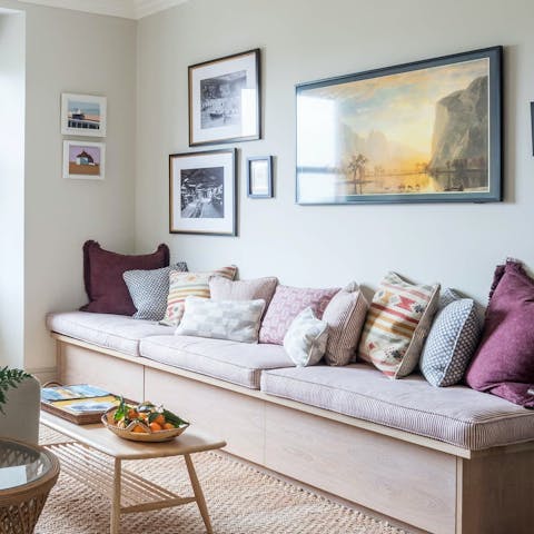 Turn the television into an oil painting and focus on quality time