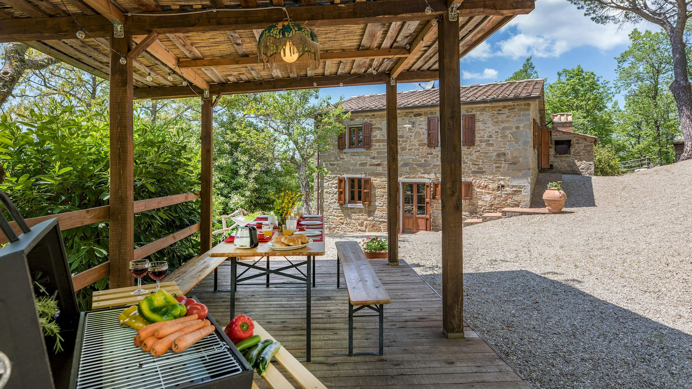 Old Tuscan Farmhouse
