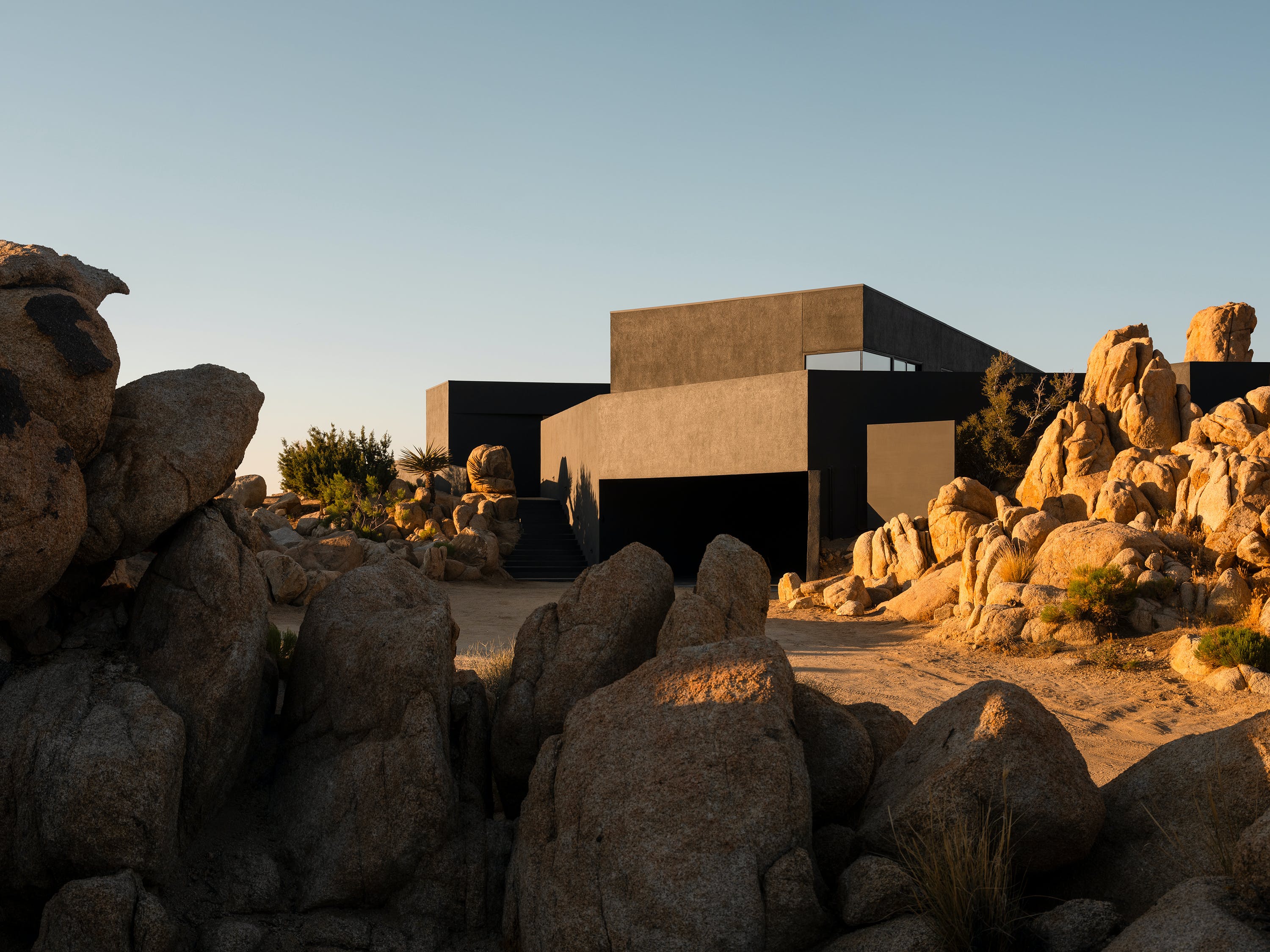 Black Desert House