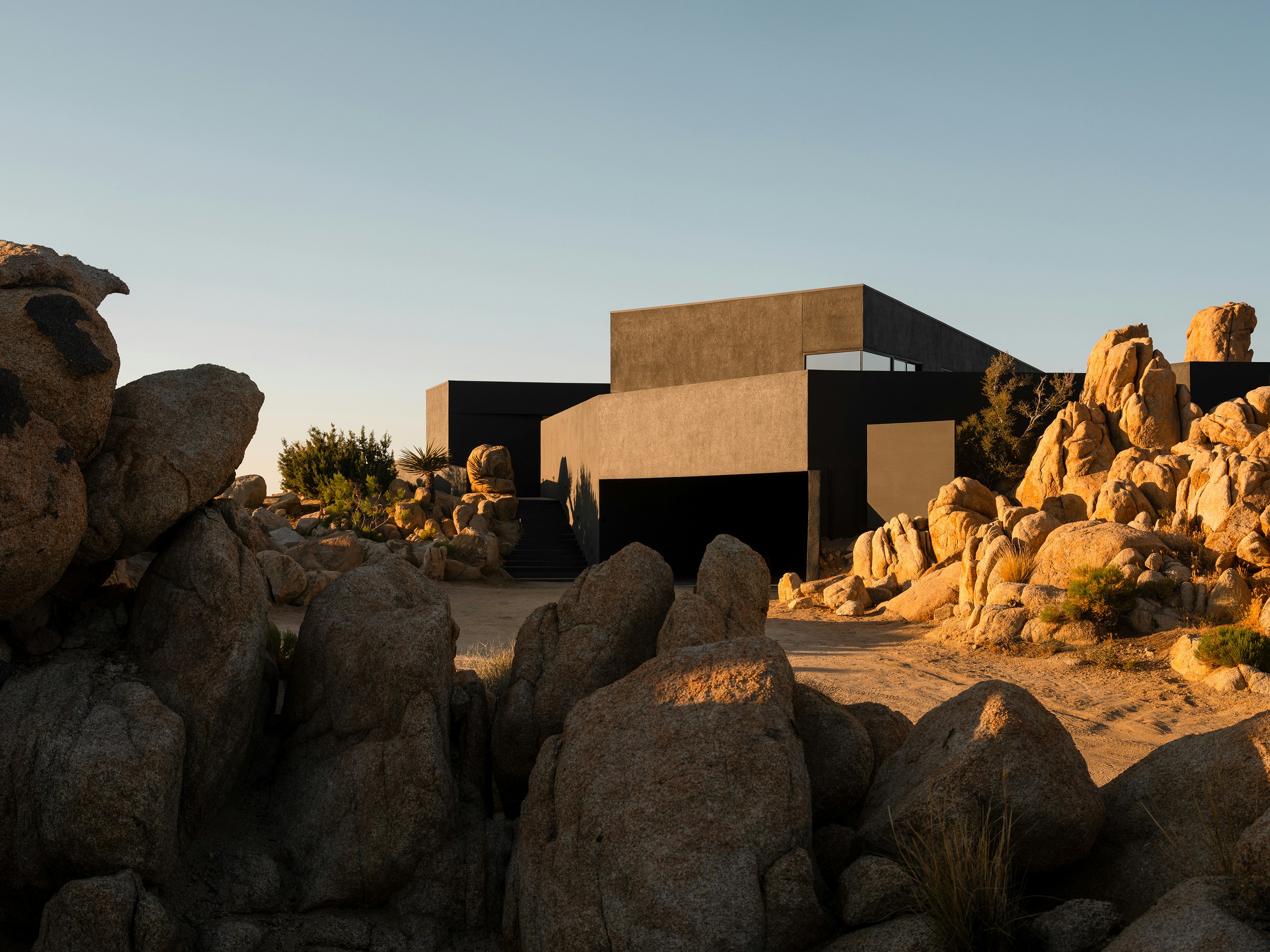 Black Desert House