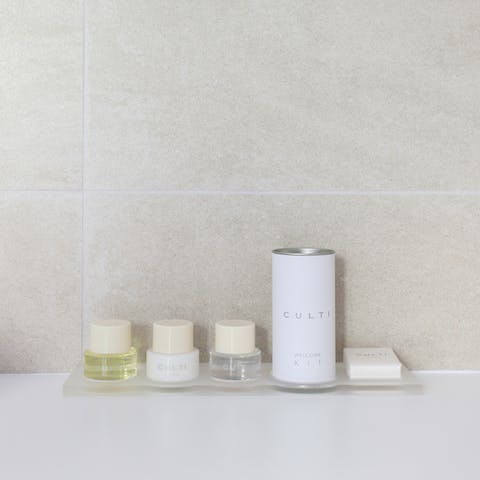 Luxury toiletries provided
