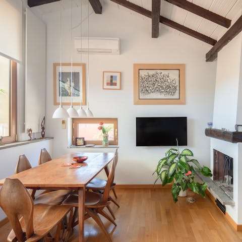 Enjoy a home-cooked meal around the dining table