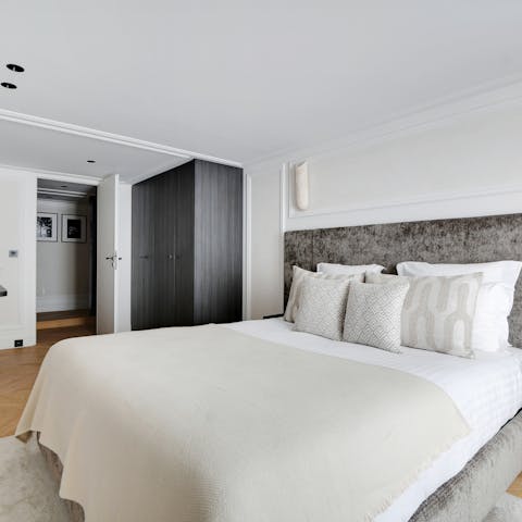 Wake up in the comfortable bedrooms feeling rested and ready for another day of Paris sightseeing