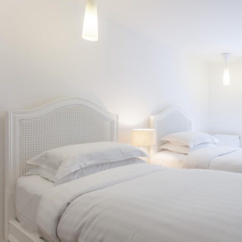 Versatility of the twin beds