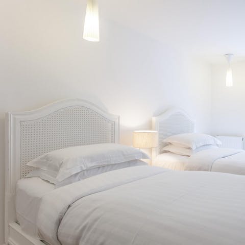 Versatility of the twin beds