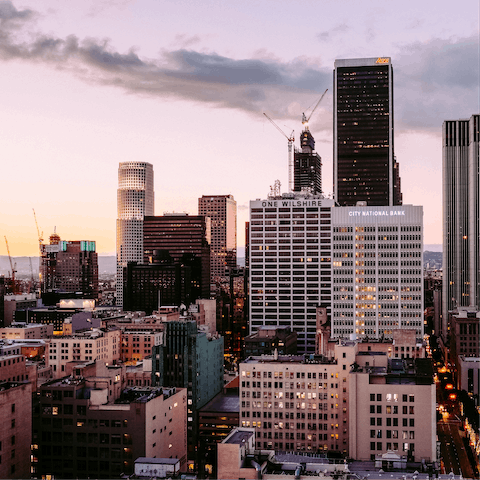 Stay in up-and-coming Rose Hill, just a twenty minute drive from downtown LA