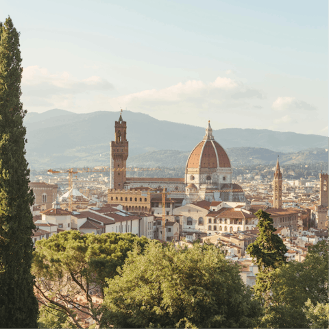 Experience the cultural juggernaut that is Florence, just a quick drive away