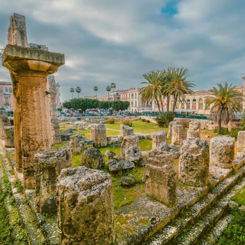 Stroll to UNESCO site Apollo's Temple, steps away from the home