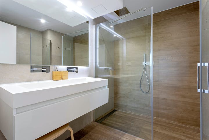 Bathroom photo