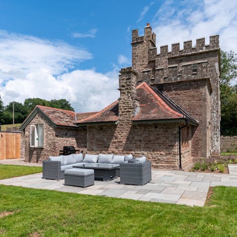 Relax in the garden or on the rooftop terrace