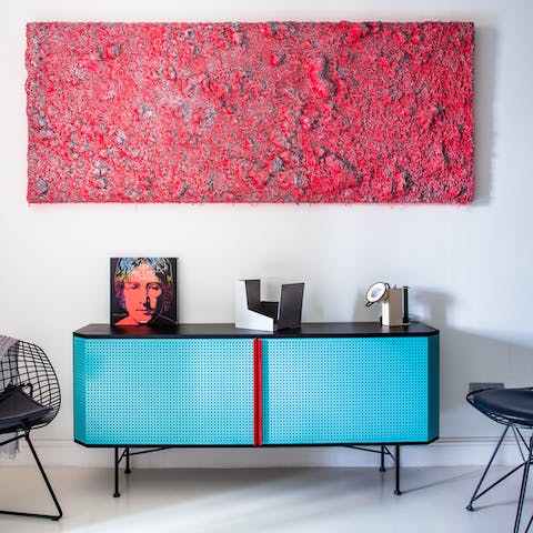 Play your favourite tunes on the unique custom-made sound system