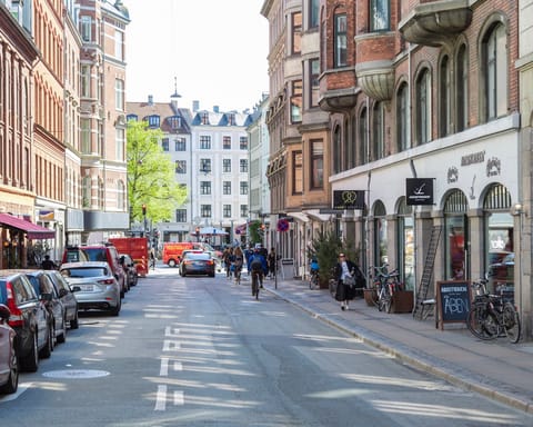 Attractive street location