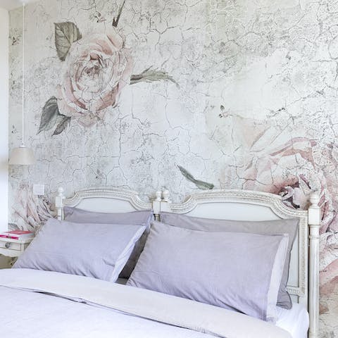 The faux fresco wallpaper