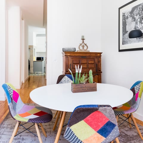 The colourful dining room setup