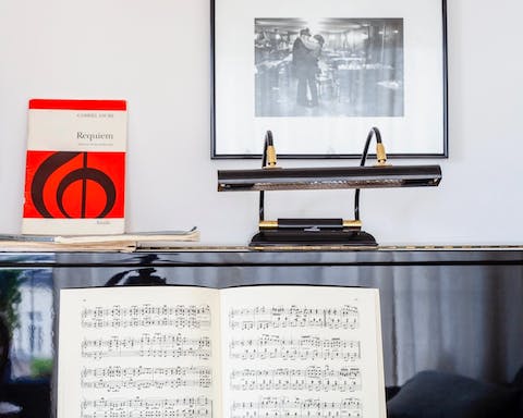 Test your musical skills at the piano