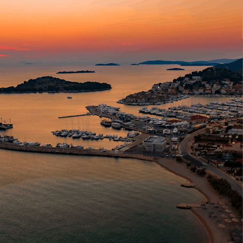 Stay in the heart of Tribunj, five minutes walk from the harbour and old town