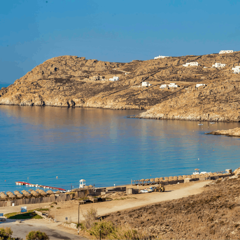 Walk down to the beautiful golden Elia beach in just over ten minutes