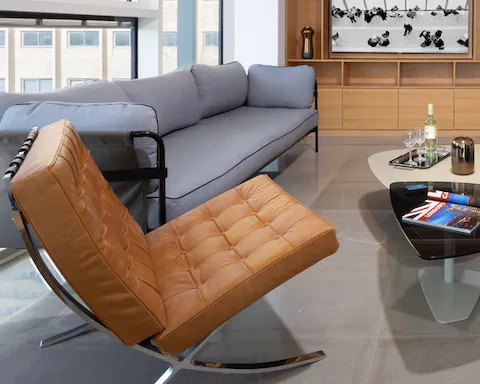 The Mies van der Rohe-esque chair