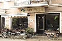 Go for breakfast at Frau Honig