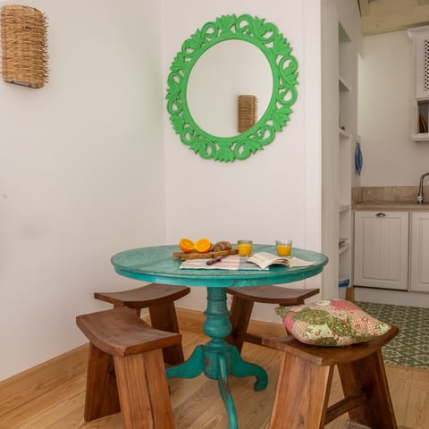 This charming dining corner