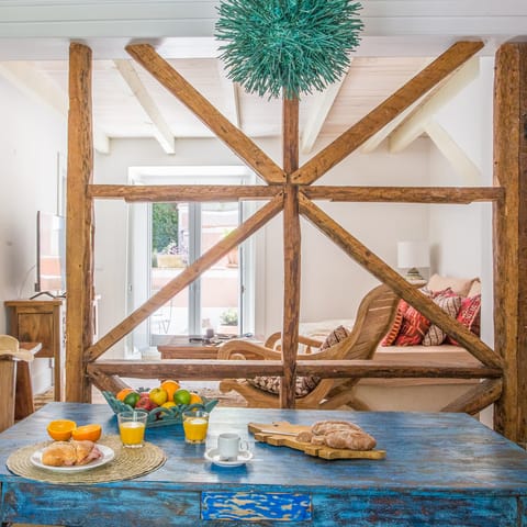 The original wooden support beam