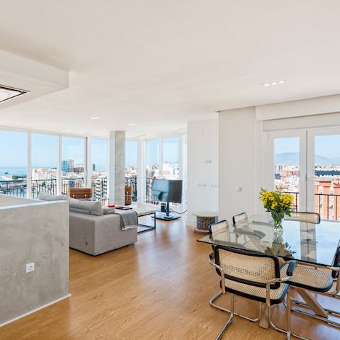 Gather everybody together in the light-filled, open-concept main space