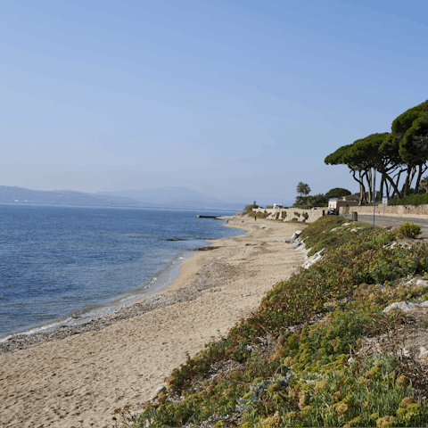 Make a beeline for the sea – just 1.3km from your door