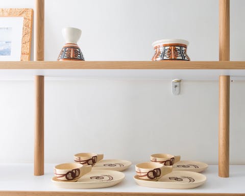 Hand-painted crockery