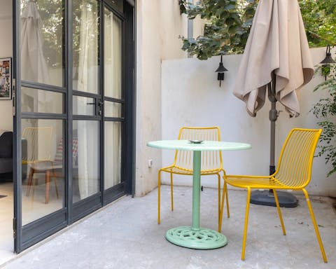 The quiet terrace with space for two