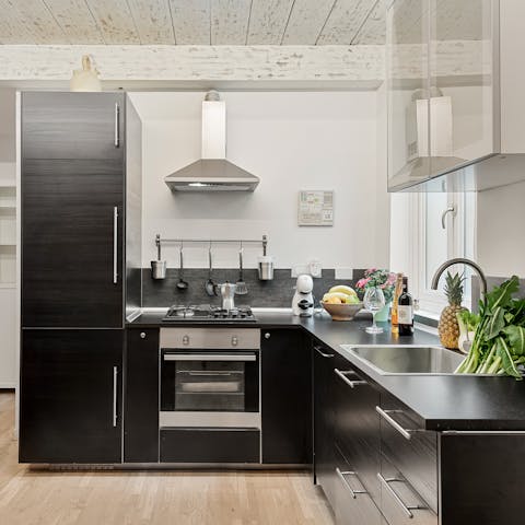 Rustle up breakfast in the made-for-action kitchen