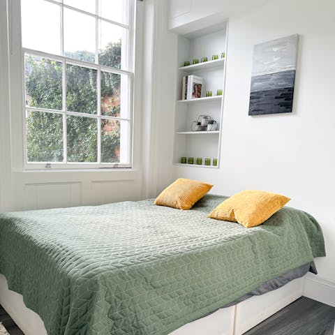 Rest up after a long day exploring London on foot