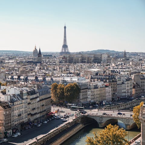 Reach central Paris in twelve minutes by train