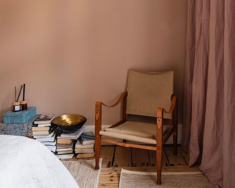 A stylish Safari Chair