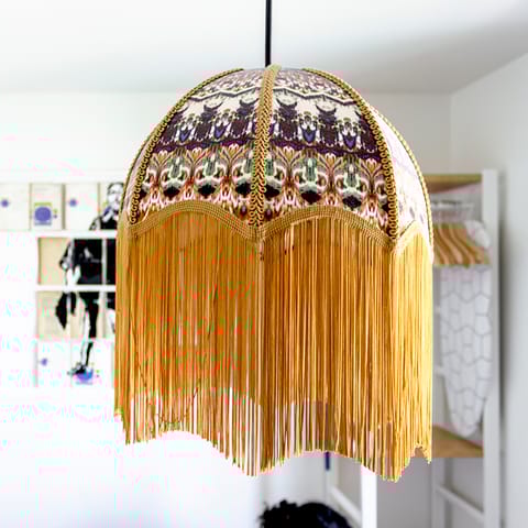 The flapper pendant light