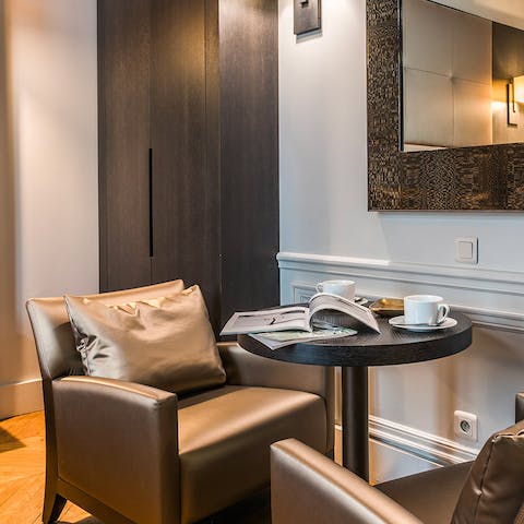 A space to relax & dine