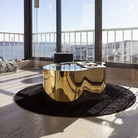 The striking coffee table