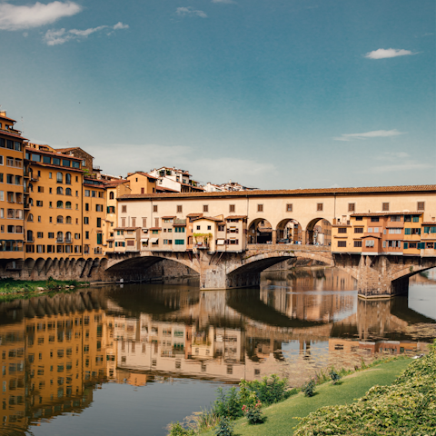 Visit the famous Ponte Vecchio, a twenty-minute walk away