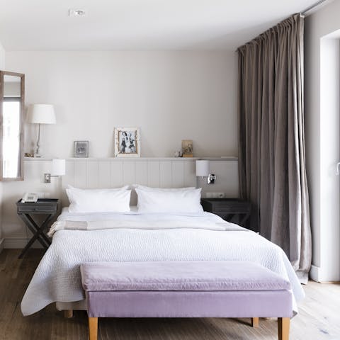 The calming pastel hues