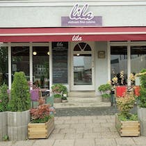 Get a hearty bowl of Vietnamese food at Restaurant Lila