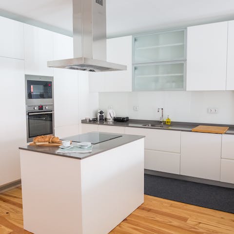The huge well-equipped kitchen