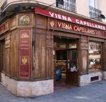 Eat traditional spanish cakes at Viena Capellanes
