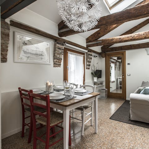 Hatch plans for the day in Venice over a lazy breakfast here