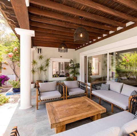 Get a taste for indoor-outdoor living