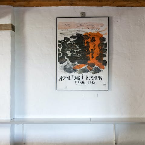 Well-curated artsy prints